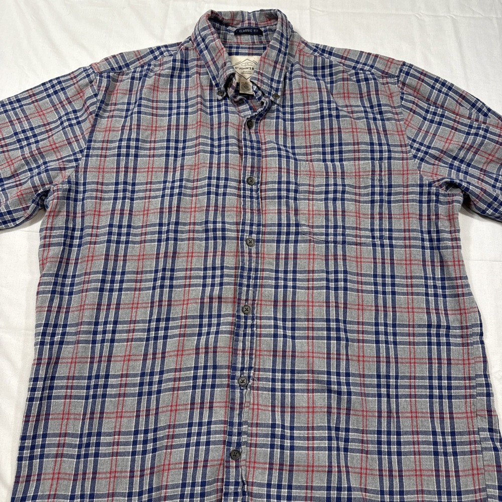 SHIRT FLANNEL St. John's Bay MENS LARGE Classic Fit Grey PLAID Long Sleeve